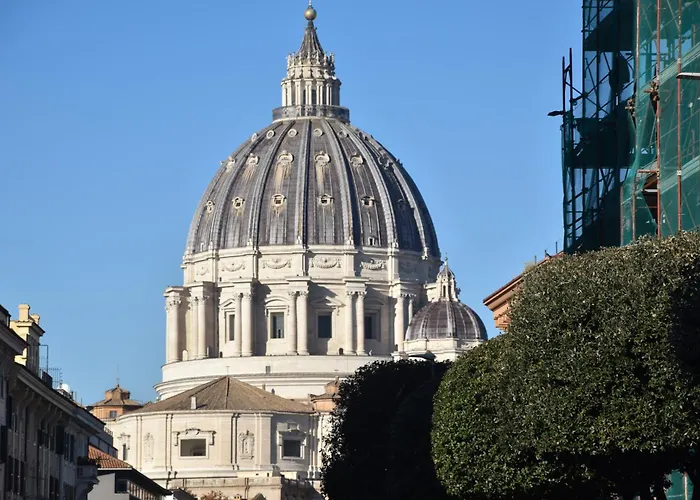 Fashion San Pietro 40 * Roma
